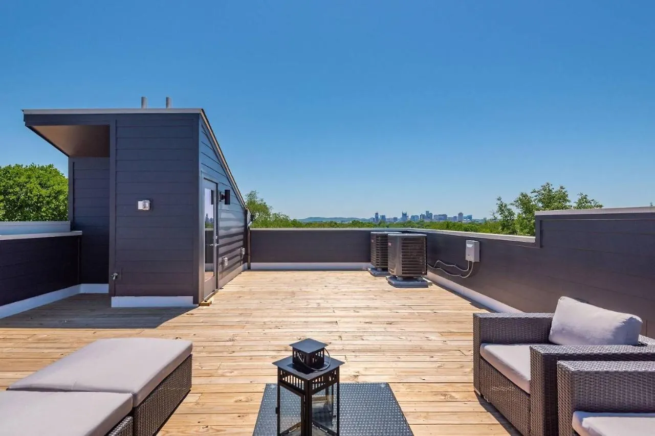 Harmony 18 Villa Nashville